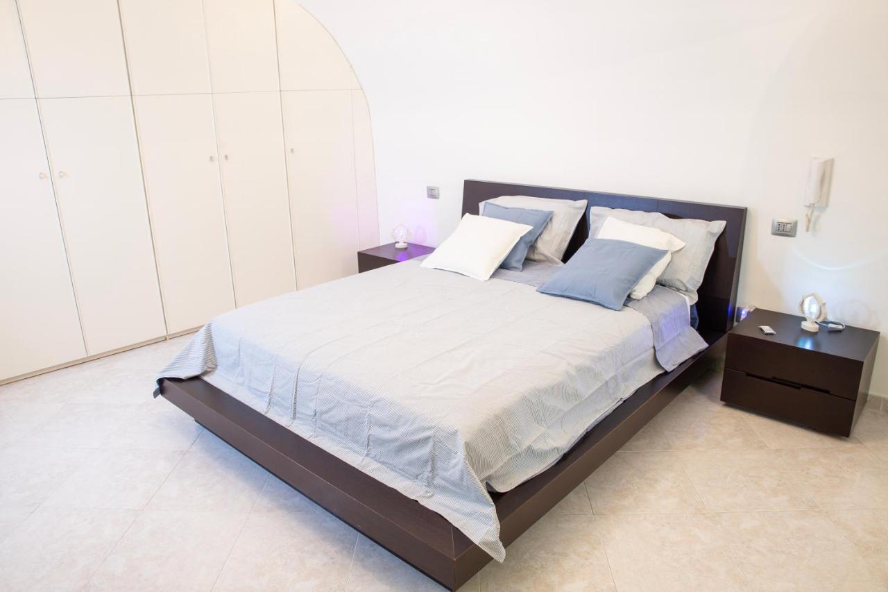 Dimora Nel Palazzo Ducale With Private Parking Apartment Джовинацо Екстериор снимка